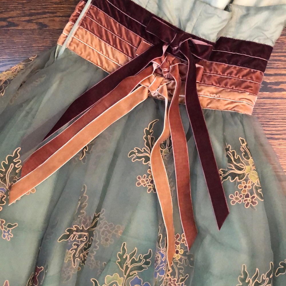 Betsey Johnson dress - Picture 6 of 8